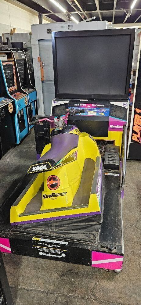 WAVE RUNNER DELUXE 50 ARCADE GAME SEGA