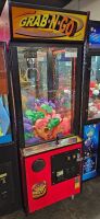 GRAB N' GO PLUSH CLAW CRANE MACHINE RED - 2