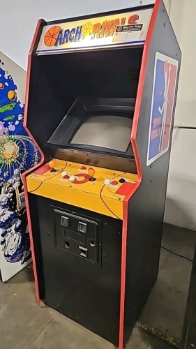ARCH RIVALS UPRIGHT ARCADE GAME BALLY MIDWAY