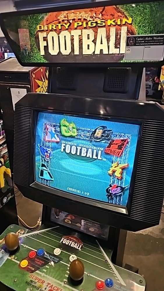 DIRTY PIGSKIN FOOTBALL UPRIGHT ARCADE GAME SEGA ATOMIS WAVE