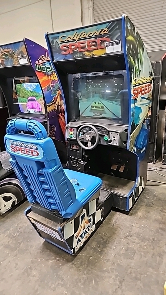 CALIFORNIA SPEED SITDOWN DRIVER ARCADE GAME