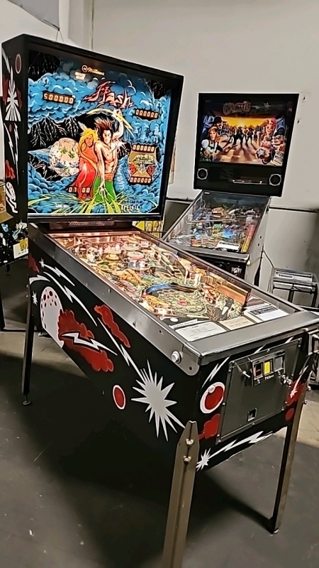 FLASH PINBALL MACHINE WILLIAMS 1978 STEVE RICHIE DESIGN