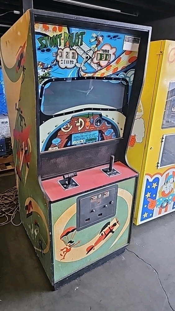 MIDWAY'S STUNT PILOT UPRIGHT EM ARCADE GAME