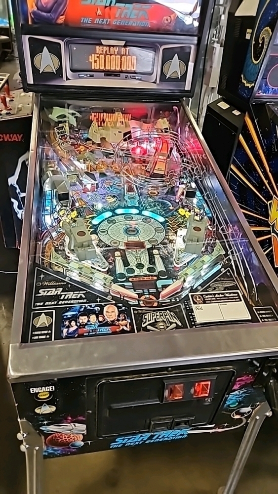 STAR TREK NEXT GENERATION PINBALL MACHINE WILLIAMS SUPER PIN STAR TREK NEXT GENERATION PINBALL MACHINE WILLIAMS SUPER PIN