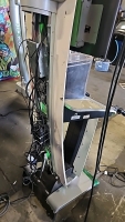 X-BOX 360 PRODUCT DISPLAY KIOSK - 4