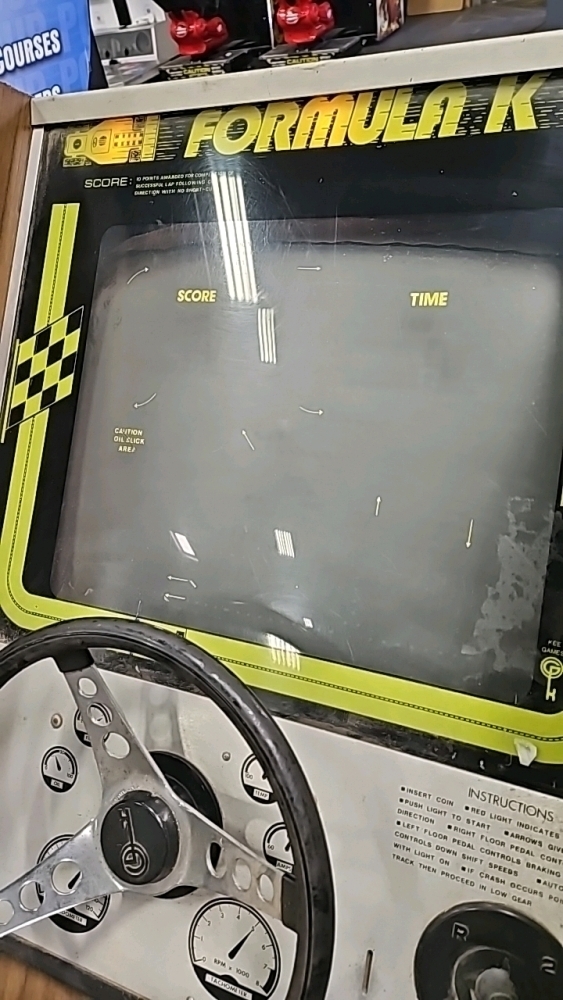 FORMULA K RACING ARCADE GAME CLASSIC B/W MONITOR