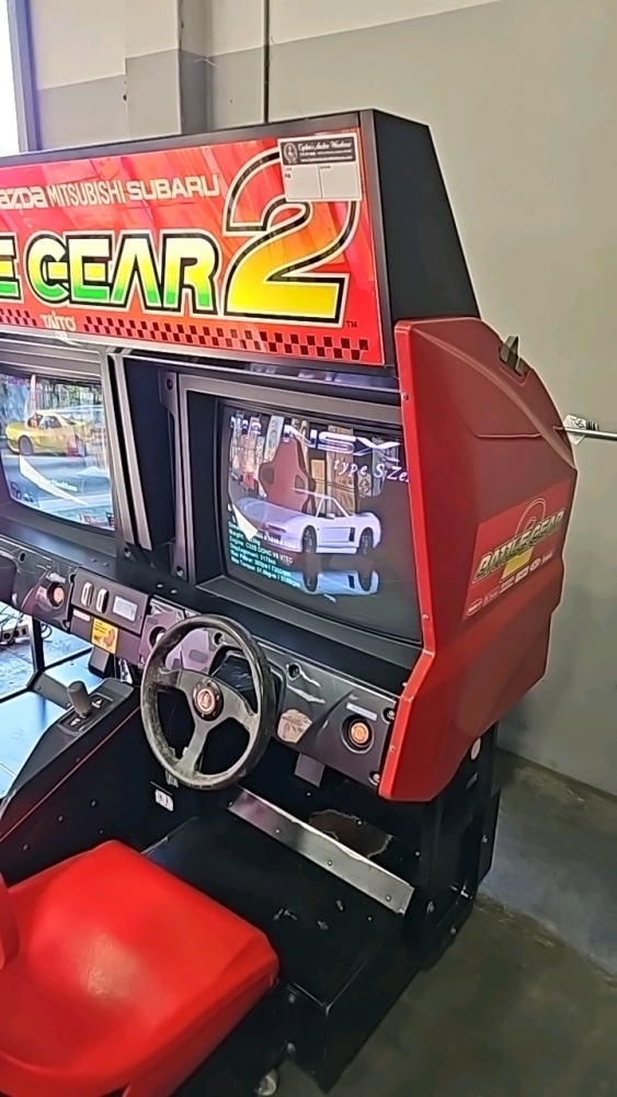 BATTLE GEAR 2 TWIN SITDOWN RACING ARCADE GAME TAITO