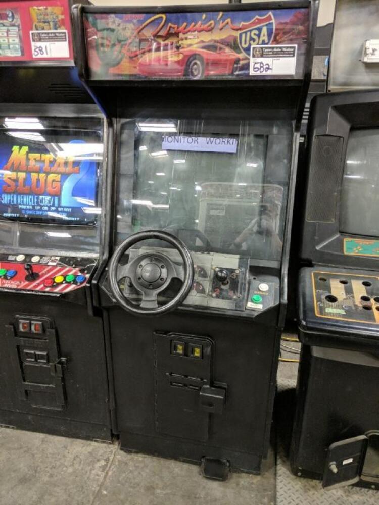 CRUISIN USA UPRIGHT DRIVER ARCADE GAME