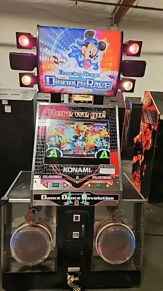 DANCE DANCE REVOLUTION DISNEY'S RAVE ARCADE GAME KONAMI