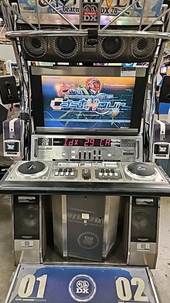 BEATMANIA II DX 29 BEAT CAST KONAMI MUSIC RYTHYM ARCADE GAME