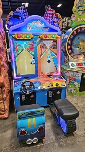 DUO DRIVE TWO SEATER KIDS TICKET REDEMPTION GAME UNIS