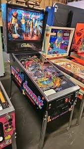 WHO DUNNIT PINBALL MACHINE BALLY 1995 COLOR DMD INSTALLED