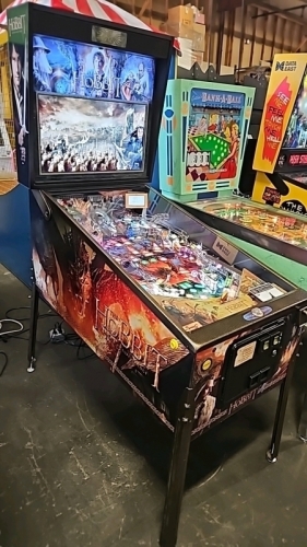 THE HOBBIT GOLD EDITION LIMITED ED. PINBALL MACHINE JJP JERSEY JACK PINBALL