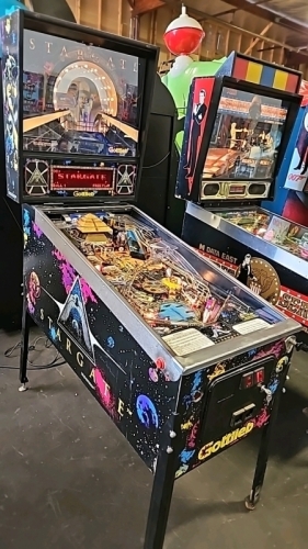 STARGATE PINBALL MACHINE GOTTLIEB 1995