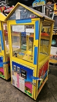 ALL AMERICAN CHICKEN TOY EGG VENDING MACHINE #2 - 2