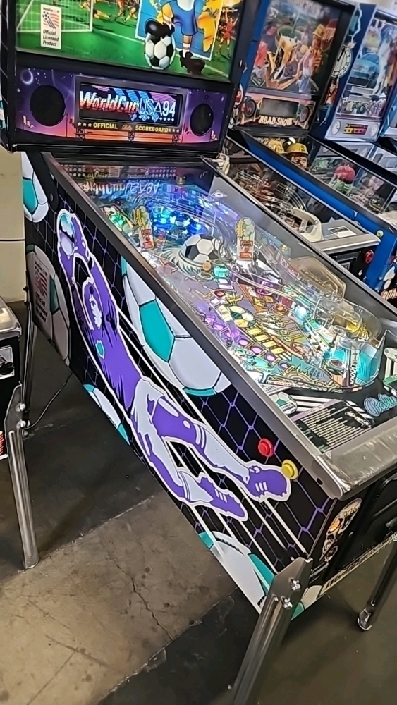 WORLD CUP SOCCER 94 PINBALL MACHINE BALLY L@@K!!!