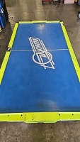 AIR HOCKEY DYNAMO HOT FLASH W/ OVER HEAD SCORING