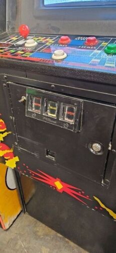 DEFENDER CLASSIC UPRIGHT ARCADE GAME WILLIAMS
