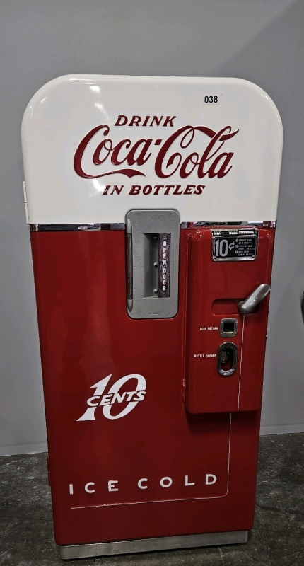 COCA COLA BOTTLE VEND MACHINE VENDO 39, RESTORED BEAUTIFUL