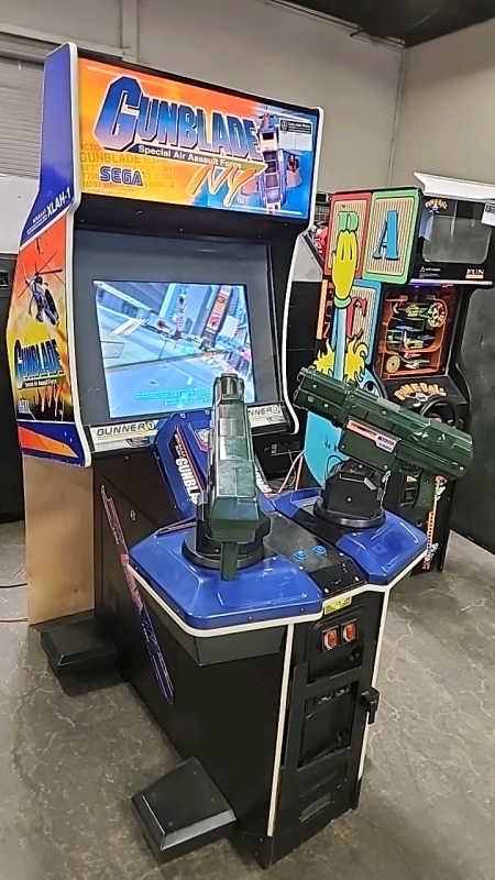 GUNBLADE NY STANDARD UPRIGHT ARCADE GAME SEGA