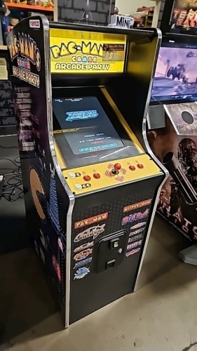 PACMAN'S ARCADE PARTY CABARET MINI ARCADE GAME CABINET NAMCO