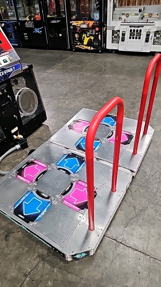 DANCE DANCE REVOLUTION 8TH MIX EXTREME MUSIC ARCADE GAME KONAMI