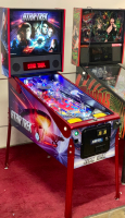 STAR TREK VENGEANCE PREMIUM EDITION PINBALL MACHINE STERN 2013