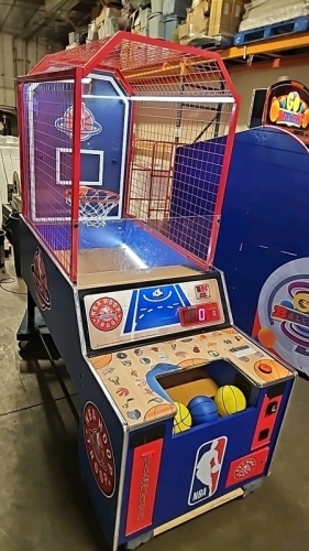 NBA HOOP TROOP BASKETBALL MINI TICKET REDEMPTION GAME