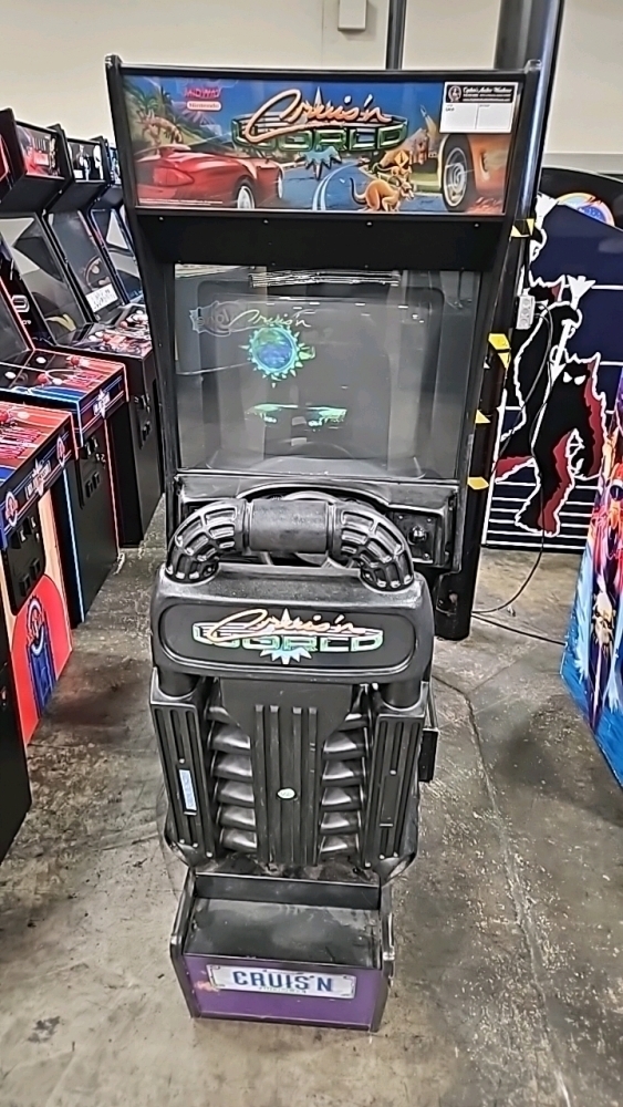 CRUISIN WORLD SITDOWN DRIVER ARCADE GAME MIDWAY