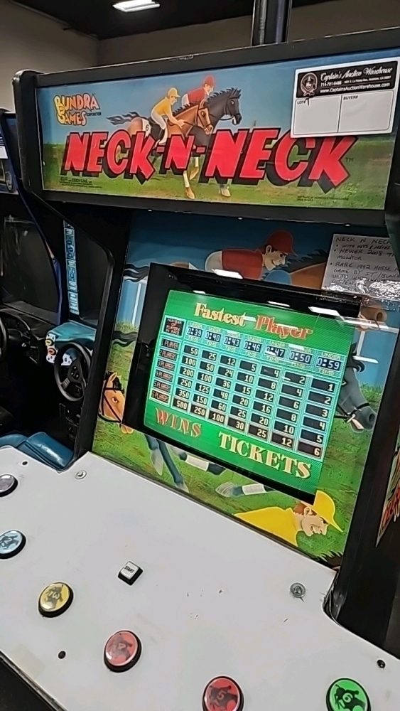 NECK-N-NECK UPRIGHT ARCADE GAME BUNDRA GAMES