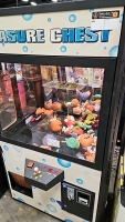 TREASURE CHEST PLUSH CLAW CRANE MACHINE #1 - 2