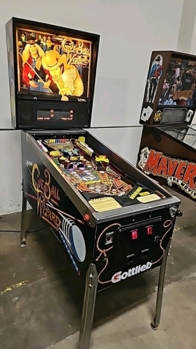 CUE-BALL WIZARD PINBALL MACHINE GOTTLIEB 1992