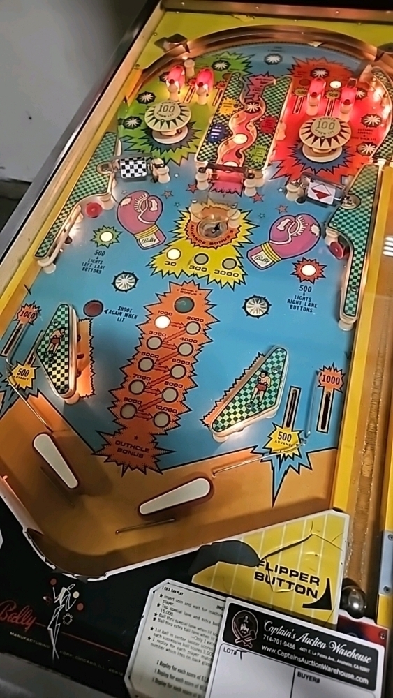 KNOCKOUT PINBALL MACHINE ELECTRO MECHANICAL BALLY 1975