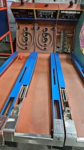 13' SKEEBALL ALLEY ROLLER LANES PARTS PROJECTS (LOT OF 3)