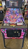 STRANGER THINGS PRO PINBALL MACHINE STERN 2019 - 4