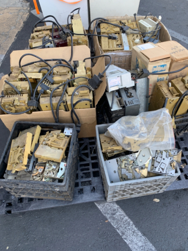 BOX LOT- MISC. VENDING MACHINE COIN STACK CHANGE MECHS