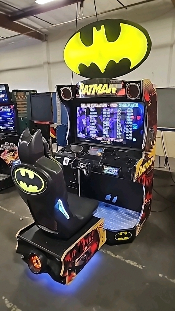 BATMAN THE DARK KNIGHT SITDOWN RACING ARCADE GAME RAW THRILLS