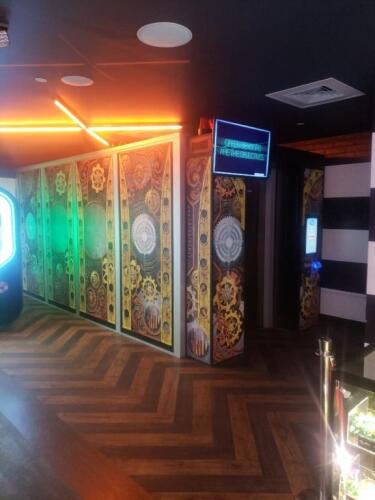 LAZER FRENZY MAZE AMUSEMENT KIOSK CREATIVE WORKS