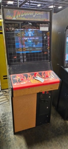 INDIANA JONES & the TEMPLE OF DOOM ATAR SYSTEM 1 ARCADE GAME CLASSIC