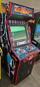 MORTAL KOMBAT II UPRIGHT MIDWAY ARCADE GAME