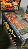 BLACK KNIGHT ORIGINAL PINBALL MACHINE WILLIAMS 1980 - 5