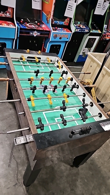 FOOSBALL TABLE TORNADO FULL SIZE COMMERCIAL GRADE COIN OP