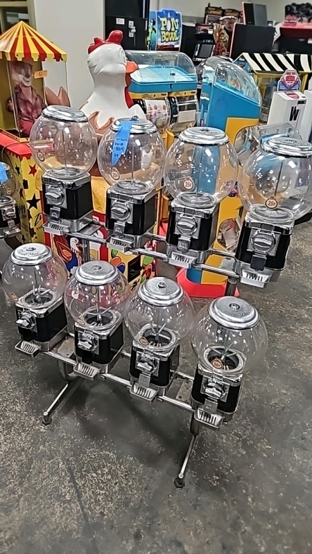 8 HEAD GLOBE STYLE GUMBALL CAPSULE VENDING RACK