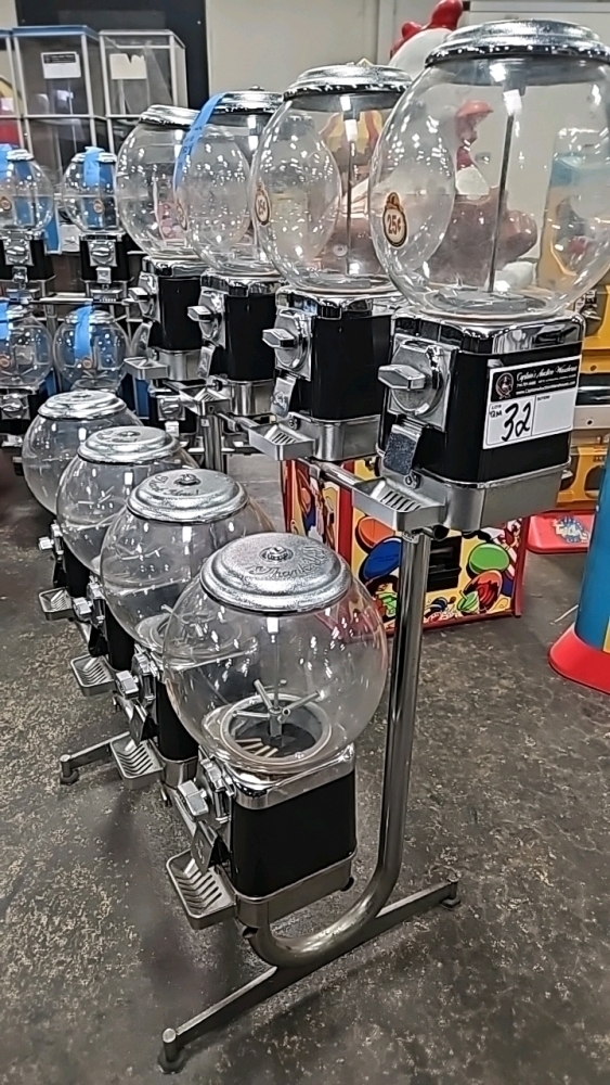 8 HEAD GLOBE STYLE GUMBALL CAPSULE VENDING RACK