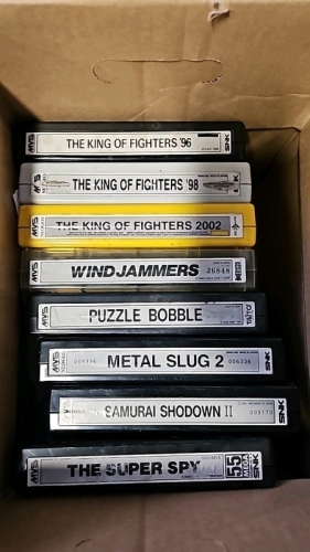 1 BOX LOT- 8 NEO GEO CARTRIDGES KOF, KOF 02, PUZ BOBBLE ETC.