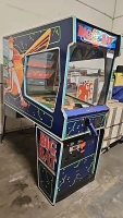 BIG BAT BASEBALL PITCH & BAT ARCADE BALLY MIDWAY RARE GAME