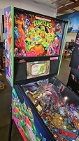 TEENAGE MUTANT NINJA TURTLES PRO PINBALL MACHINE STERN INC - 3