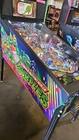 TEENAGE MUTANT NINJA TURTLES PRO PINBALL MACHINE STERN INC - 9