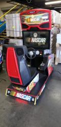 NASCAR RACING 32" LCD RACING ARCADE GAME