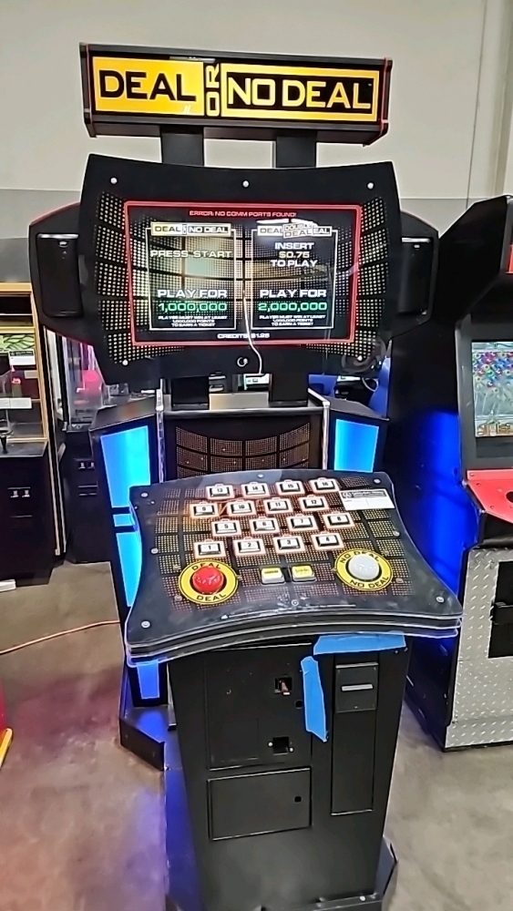 Deal Arcade DEAL OR NO DEAL STD UPRIGHT ARCADE GAME